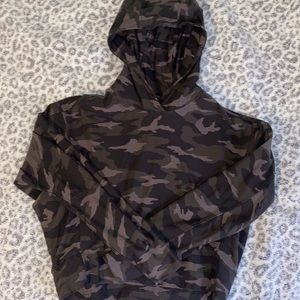 Athleta Cropped Camp Hoodie